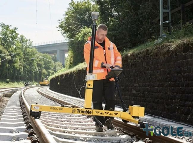 鐵軌檢測小車